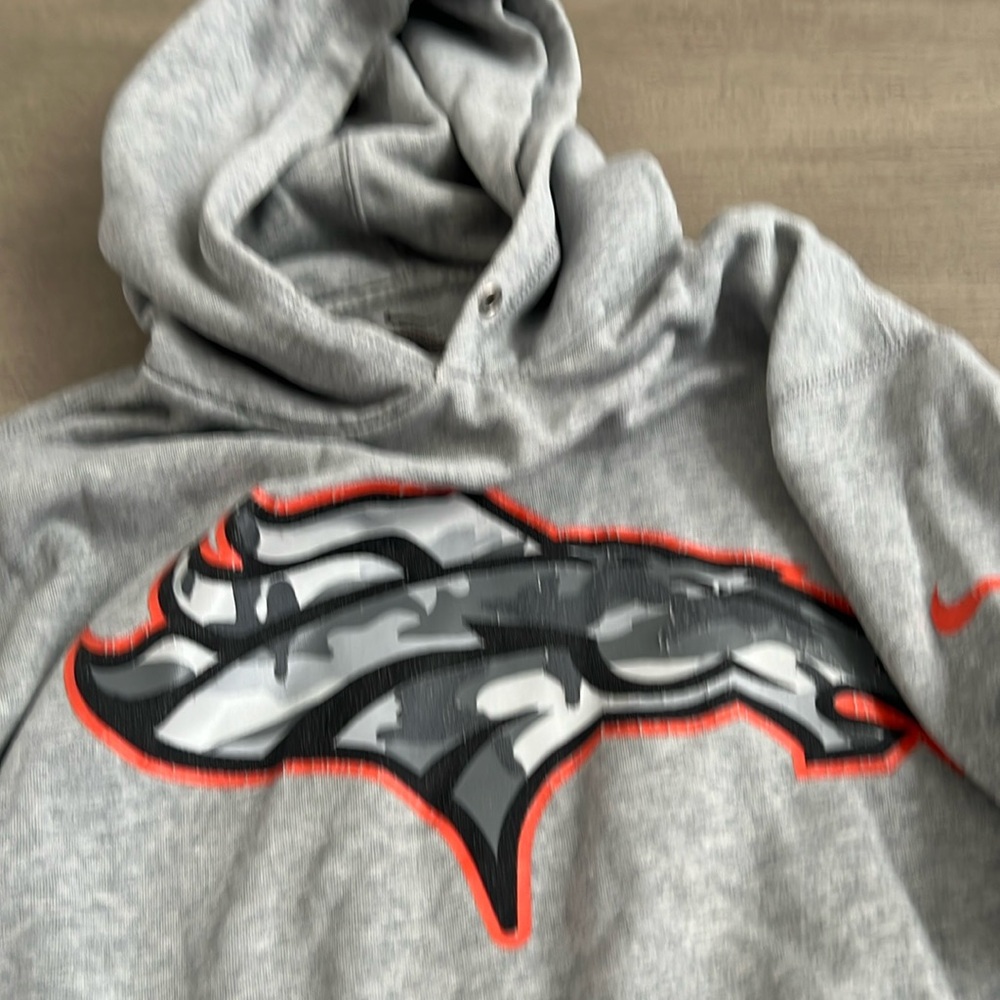 Men’s size XL Denver broncos Nike hooded hoodie sweatshirt